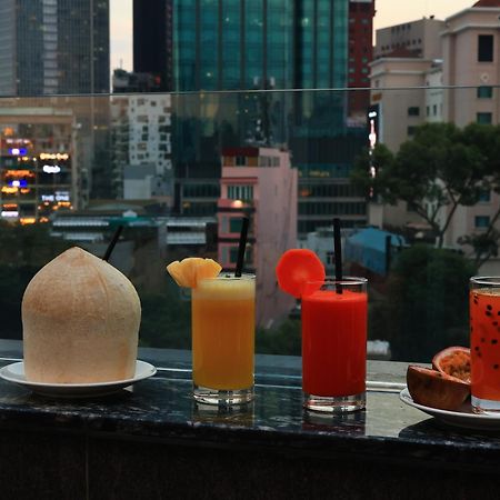 Hato Saigon Boutique Hotel & Rooftop Хошимин Экстерьер фото