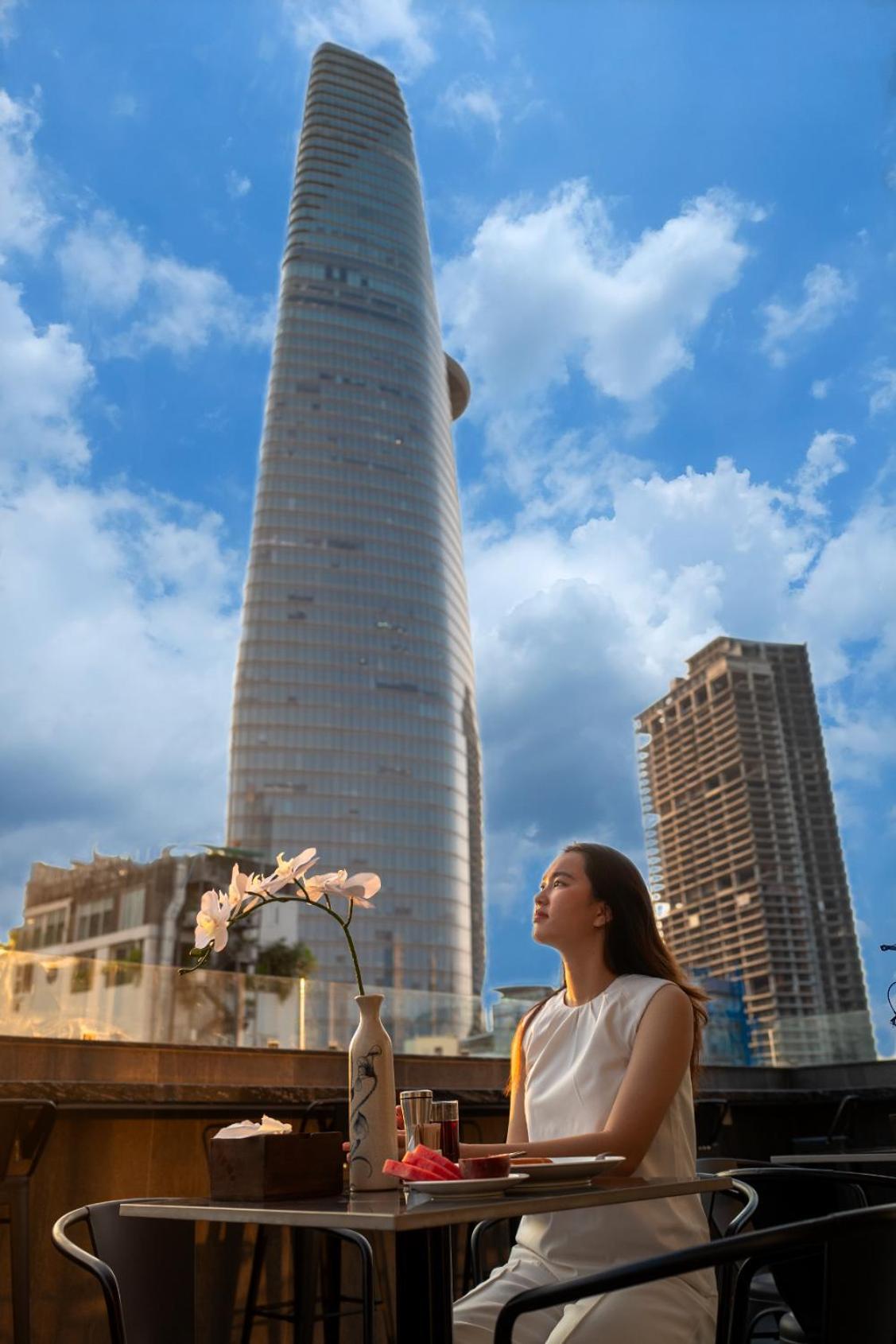 Hato Saigon Boutique Hotel & Rooftop Хошимин Экстерьер фото