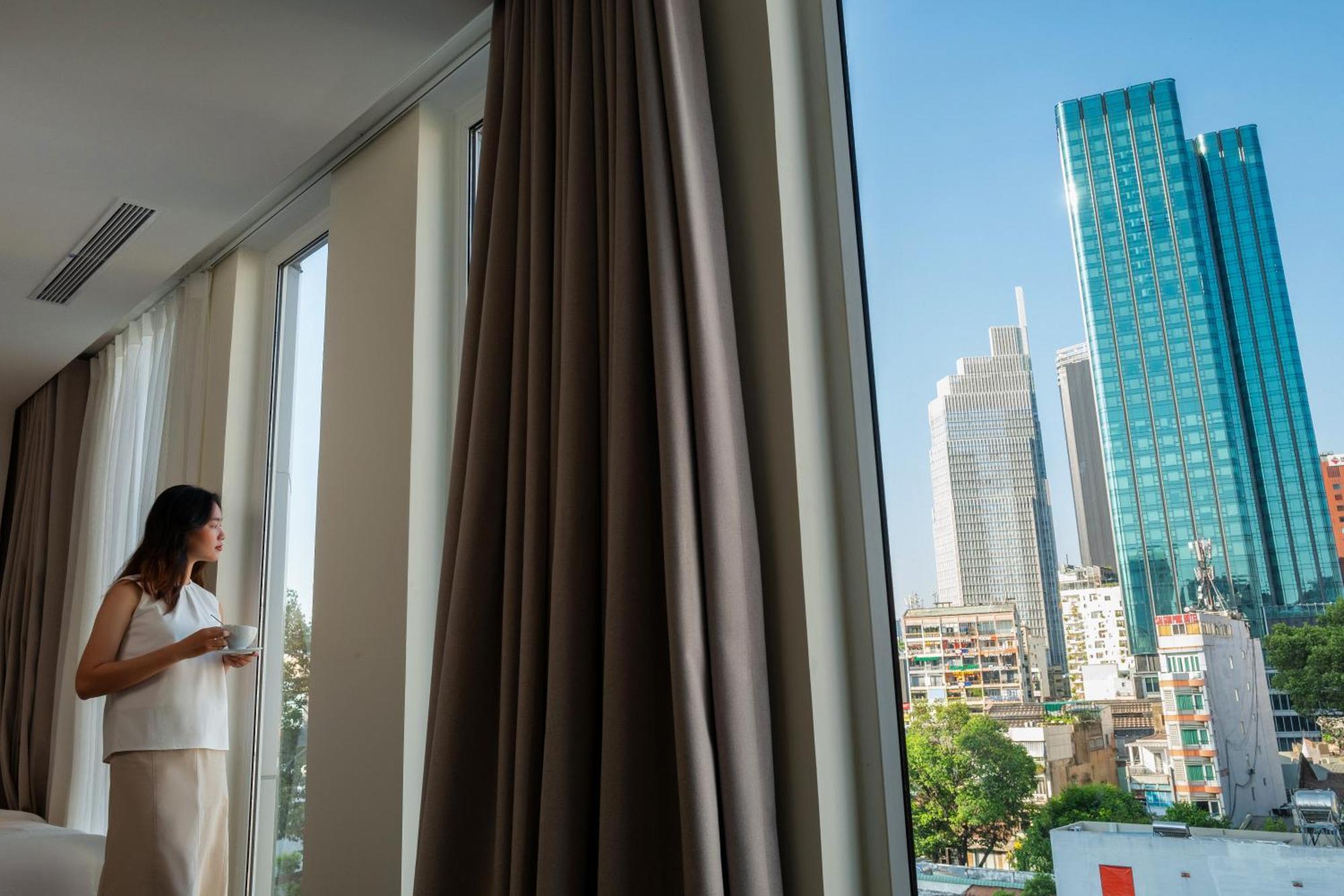 Hato Saigon Boutique Hotel & Rooftop Хошимин Экстерьер фото