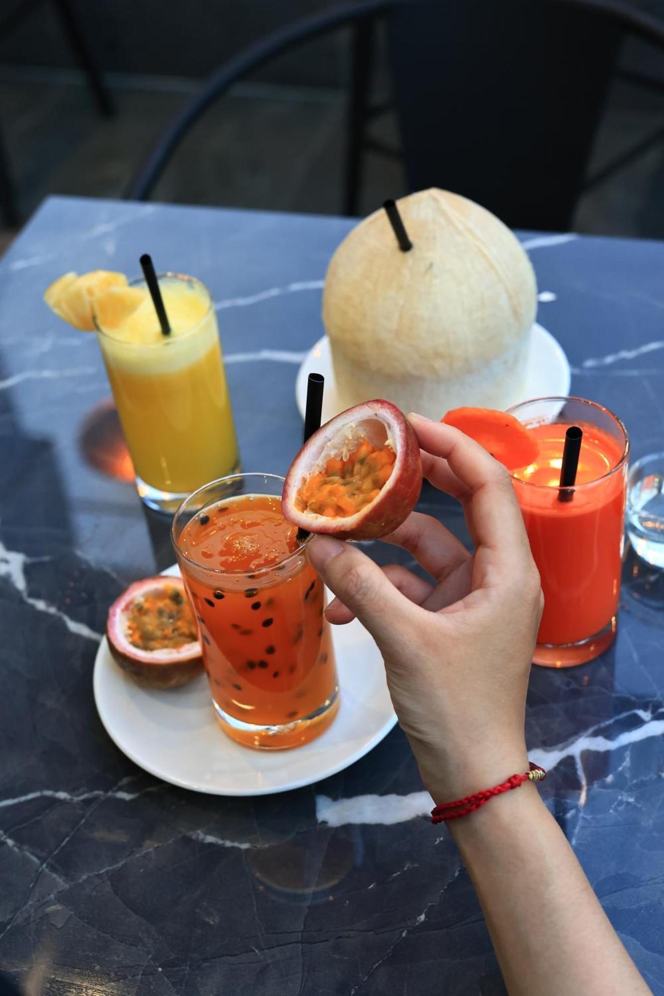 Hato Saigon Boutique Hotel & Rooftop Хошимин Экстерьер фото