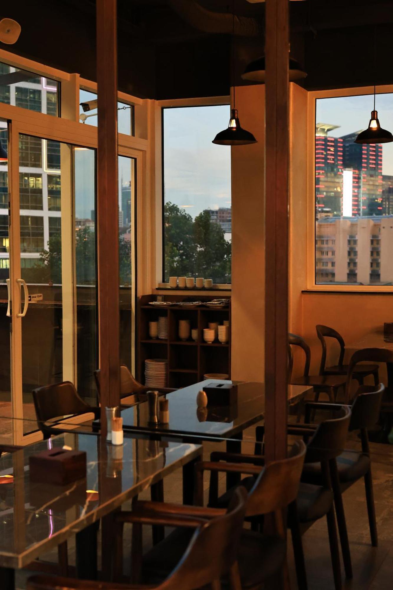 Hato Saigon Boutique Hotel & Rooftop Хошимин Экстерьер фото