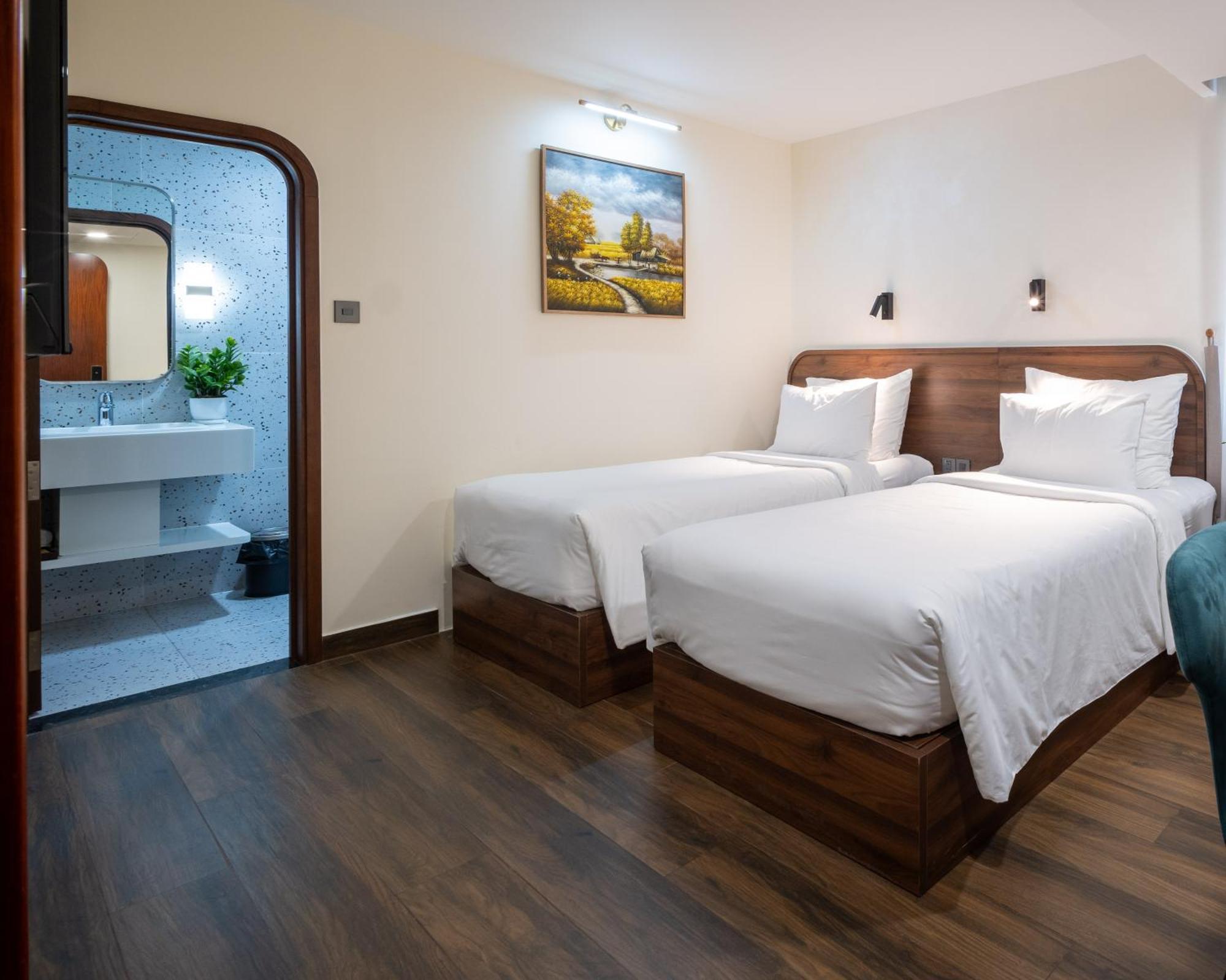 Hato Saigon Boutique Hotel & Rooftop Хошимин Номер фото