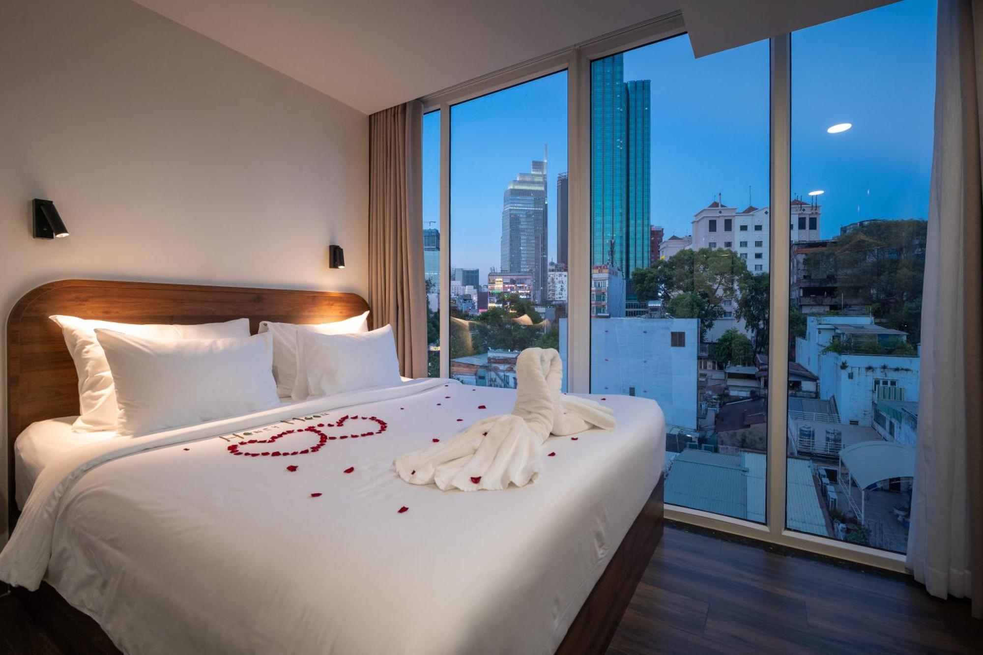 Hato Saigon Boutique Hotel & Rooftop Хошимин Номер фото